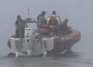 Avión de la Marina se estrella en Texas; mueren al menos cinco personas