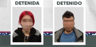 Detienen a hombre y mujer por presunto robo a tienda en Puebla