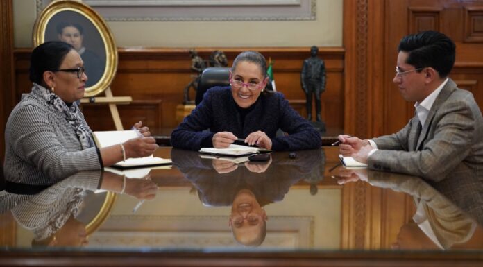 Sheinbaum invita al Papa León XIV a visitar México