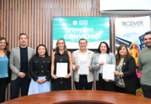 Texmelucan firma convenio con TROZMER para becas y descuentos
