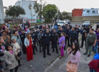 Vecinos ayudan a identificar puntos de riesgo en UH Xilotzingo