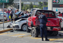 Choque múltiple en Vía Atlixcáyotl deja una mujer sin vida y nueve lesionados
