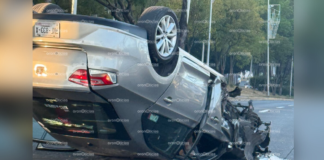 Volcadura en la Calzada Zaragoza deja una persona lesionada