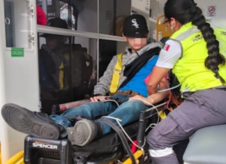 Puebla coordina traslado de adolescente con leucemia desde EU