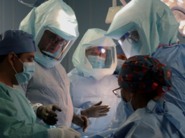 ISSSTEP realiza primera cirugía de rodilla con apoyo de IA