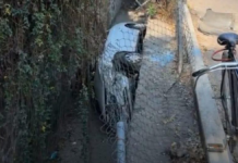 Conductor atropella a mujer y cae a zanja en Cuautlancingo