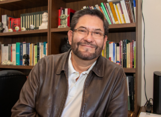 IBERO Puebla explica implicaciones de empleos laborales decembrinos