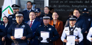 Lupita Cuautle entrega estímulos económicos a elementos de la SSPPC