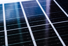 Puebla instalará paneles solares en edificios públicos y escuelas en 2026