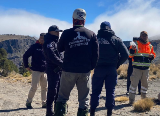 Rescatan a 10 alpinistas extraviados en el volcán Citlaltépet