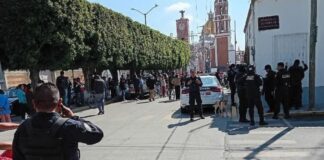 Inconformes con operativos retienen al alcalde de San Gregorio Atzompa