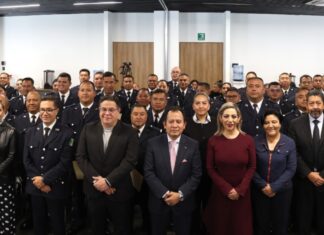 Congreso entrega reconocimientos a Banda Sinfónica de la SSP por 36 años de trayectoria