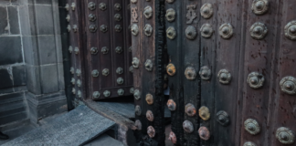 Falta de seguridad en obras de la Catedral pudo derivar en el incendio: SSP