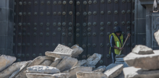 Evaluarán daños en la Catedral de Puebla tras incidente