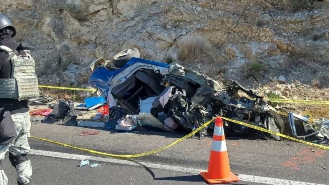 Mueren tres personas tras choque frontal en la Cuacnopalan-Oaxaca ...
