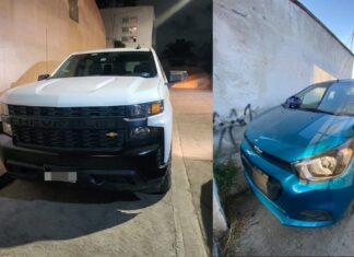 Policías de Cuautlancingo recuperan dos vehículos con reporte de robo