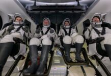Astronautas regresan a la Tierra tras evacuación por emergencia médica