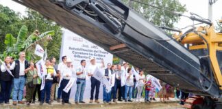 Armenta inicia rehabilitación de carreteras en Sierra Norte con Módulo de Pavimentación