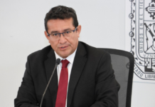 Pável Gaspar pide aplicar ley contra franeleros en la capital poblana