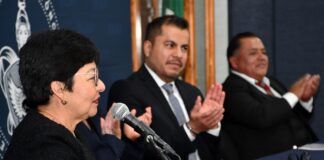 Lilia Cedillo preside informe de labores de prepa Lázaro Cárdenas