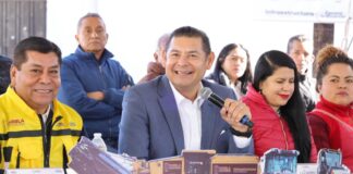 Armenta supervisa pavimentación de la 12 Oriente; con 90% de avance