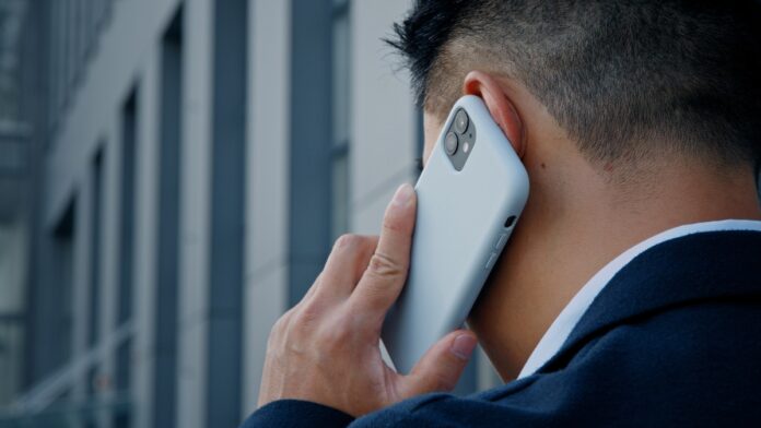 Teléfono celular llamada