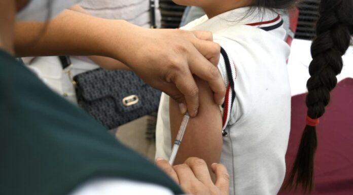 Descartan 31 de 105 posibles casos de sarampión en Puebla
