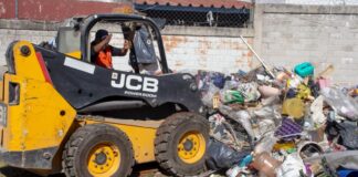 Retiran 30 toneladas de basura acumulada en Villa Verde