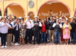 Pavel Gaspar inaugura obras comunitarias en San Pedro Yeloixtlahuaca