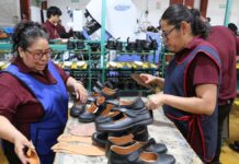 Puebla invita a migrantes poblanos a invertir en proyectos económicos locales