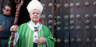 Realizan acto de desagravio tras incendio en la Catedral de Puebla
