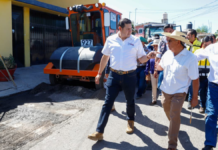 Gobierno del Estado recorre obra vial que conecta la Mixteca poblana