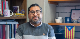 Académico IBERO Puebla analiza registro obligatorio de celulares