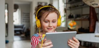 Uso de pantallas en la infancia podría afectar el cerebro adolescente