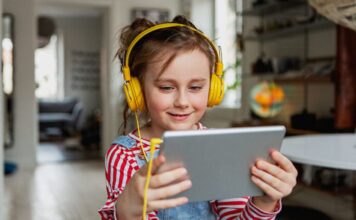 Uso de pantallas en la infancia podría afectar el cerebro adolescente