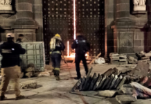 Gobierno estatal condena vandalismo contra la Catedral de Puebla