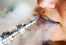 Entra en vigor prohibición de vapeadores y cigarros electrónicos en México