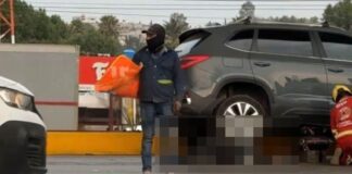 Motociclista atropella a trabajador, luego muere arrollado en la México-Puebla