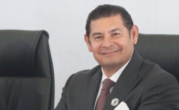 Armenta ofrece respaldo total a Emilio tras homicidio de sus padres