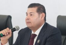 Armenta pide ética a servidores públicos tras críticas a delegada de Bienestar