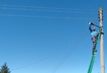 Zacatlán avanza en programa de alumbrado público en comunidades