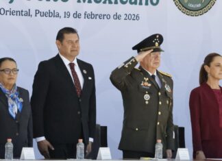Armenta acompaña a Sheinbaum en 113 Aniversario del Ejército Mexicano