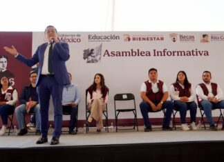 Texmelucan reúne a 5 mil tutores para informar de la Beca Rita Cetina