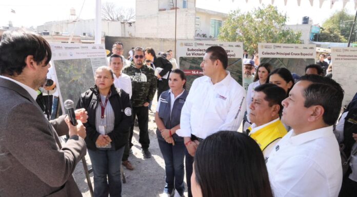 Armenta supervisa conexión del subcolector Atzitzintla a colector del Alto Atoyac