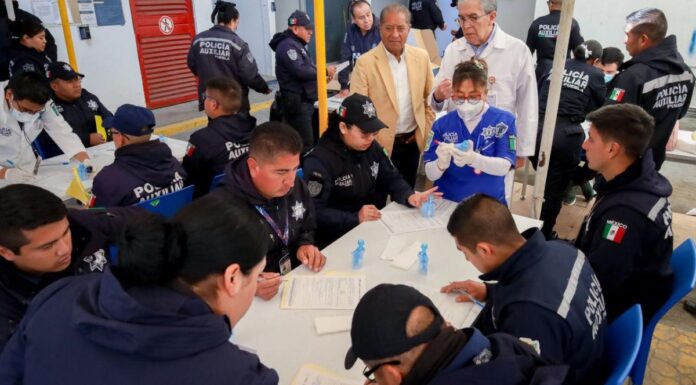Policías de Puebla realizan pruebas médicas, toxicológicas y psicológicas