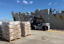 Llegan a Cuba dos buques de México con 814 toneladas de ayuda humanitaria