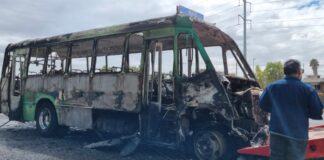 Hubo seis bloqueos carreteros y tres incendios este domingo en Puebla