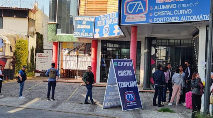 FGE catea lote de autos en Puebla; empleados denuncian irregularidades