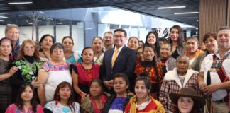 Congreso reconoce a cocineras y cocineros tradicionales de la región Izta-Popo