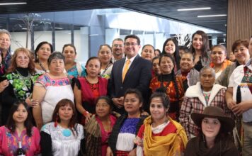 Congreso reconoce a cocineras y cocineros tradicionales de la región Izta-Popo